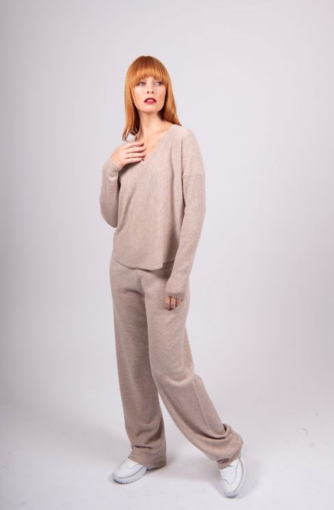 BRIDGE AND LORD PRINCESS V CURVED HEM PULLOVER WOOLSTATION - CLOTHING BRIDGE AND LORD 