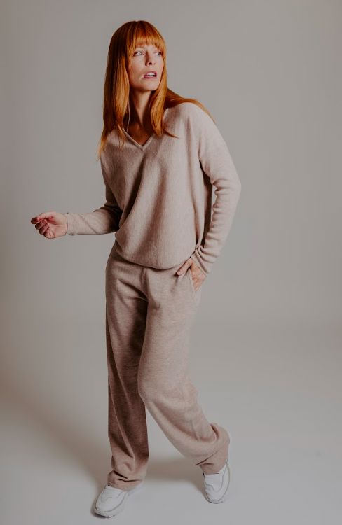 BRIDGE AND LORD PRINCESS V CURVED HEM PULLOVER WOOLSTATION - CLOTHING BRIDGE AND LORD 