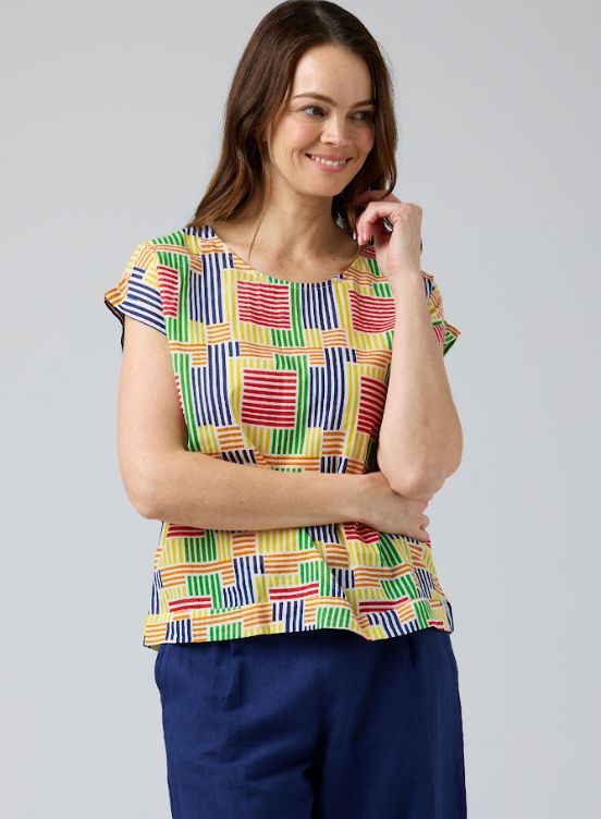 CAKE VICKY ROUND NECK TOP WOOLSTATION - CLOTHING CAKE 